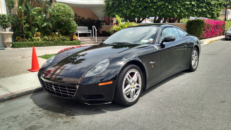 Illustration for article titled Car spotting in Palm Beach